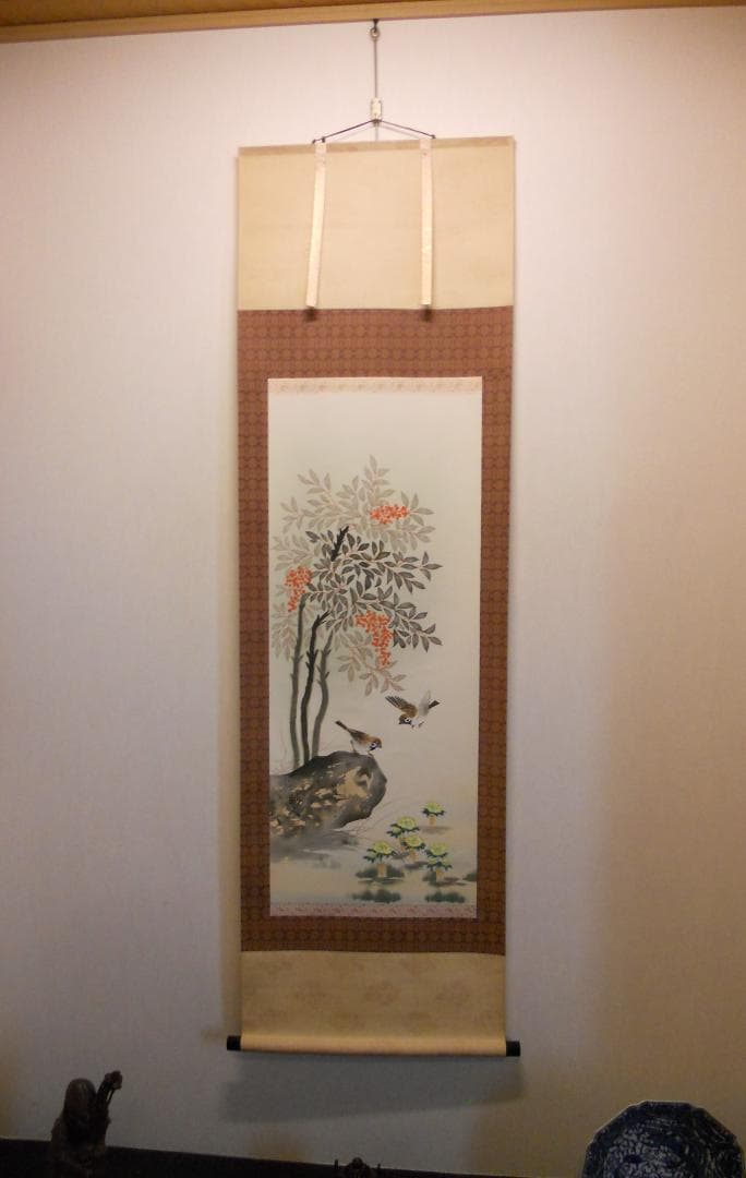 掛け軸 皓人 南天福寿 絹本 希少 軸装 茶道具 掛軸 美品 です。