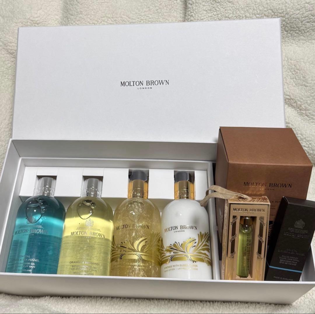 【未使用】数量限定 モルトンブラウン クリスマスハンパー7点