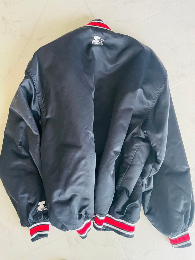 シカゴ・ブルズ　スタジャン　L size