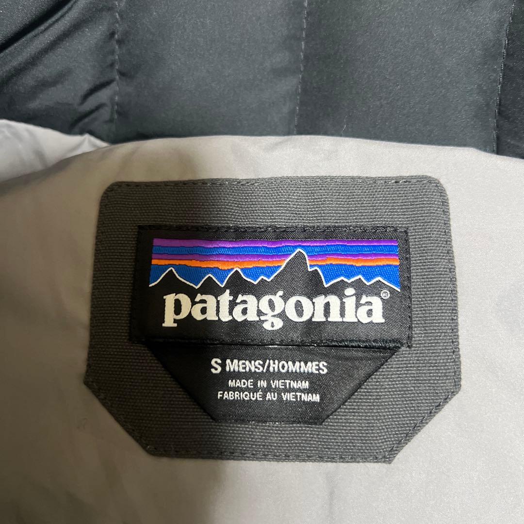 patagonia ダウンベスト S 黒/グレー