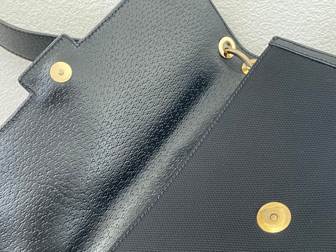 サルバトーレフェラガモ ブラック バッグ AU21-1864 美品　イタリア製