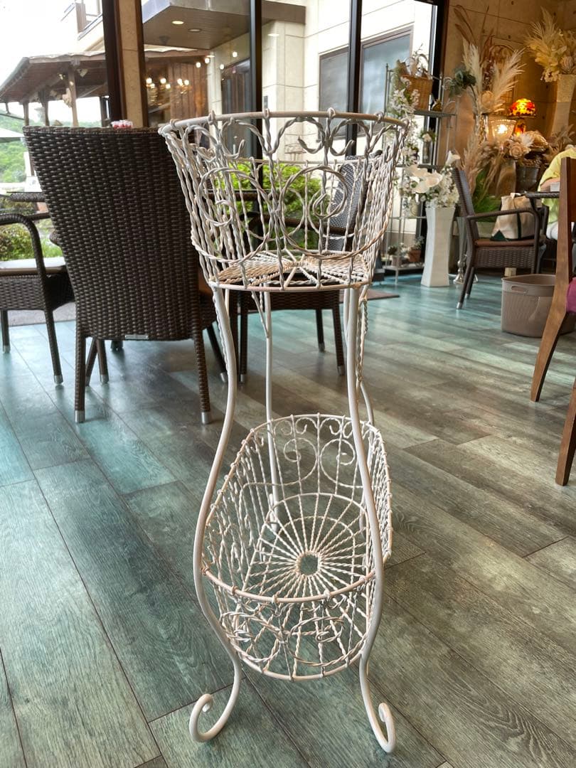 サイド　スタンド　2段　バスケット　アイアン　アンティーク　置物