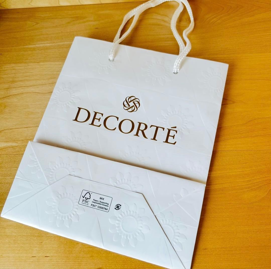 DECORTEコスメデコルテリポソームアドバンストリペアクリーム　パープルリボン