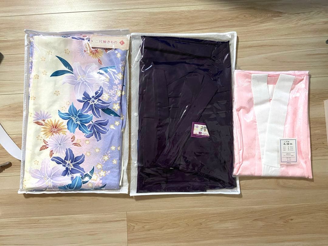 小学生　袴セット（紫・ピンク・花柄）卒業式