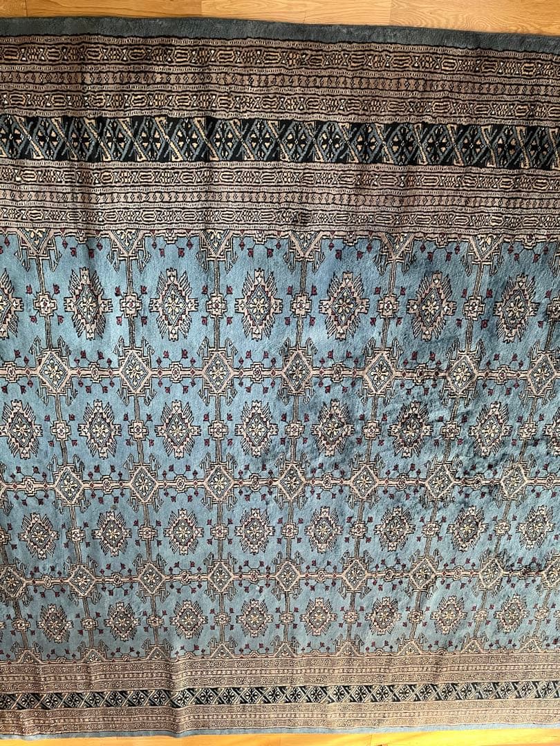 パキスタン絨毯　大判　約310センチ×217センチ　ウール　手織り