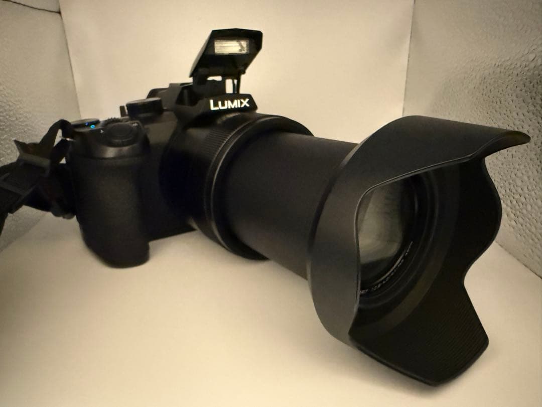 デジタルカメラ DC-FZ1000M2 Panasonic