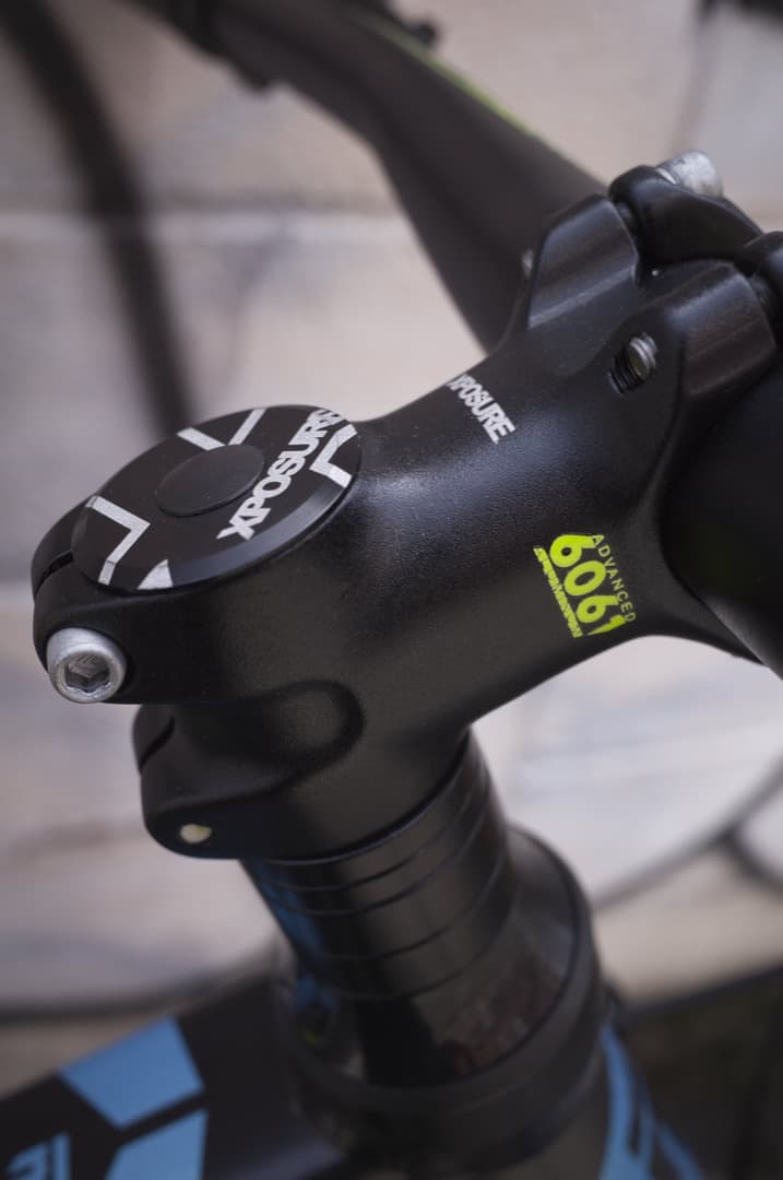 【福岡市現地引取限定】新車 MON TYAX EXPERT