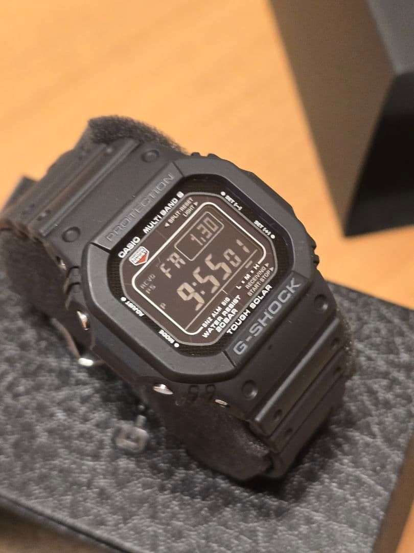 CASIO G-SHOCK GW-M5610　電波ソーラー