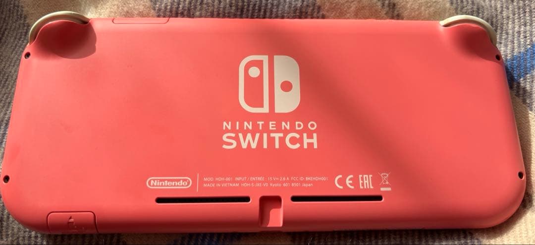 Nintendo Switch Lite 本体　ピンク