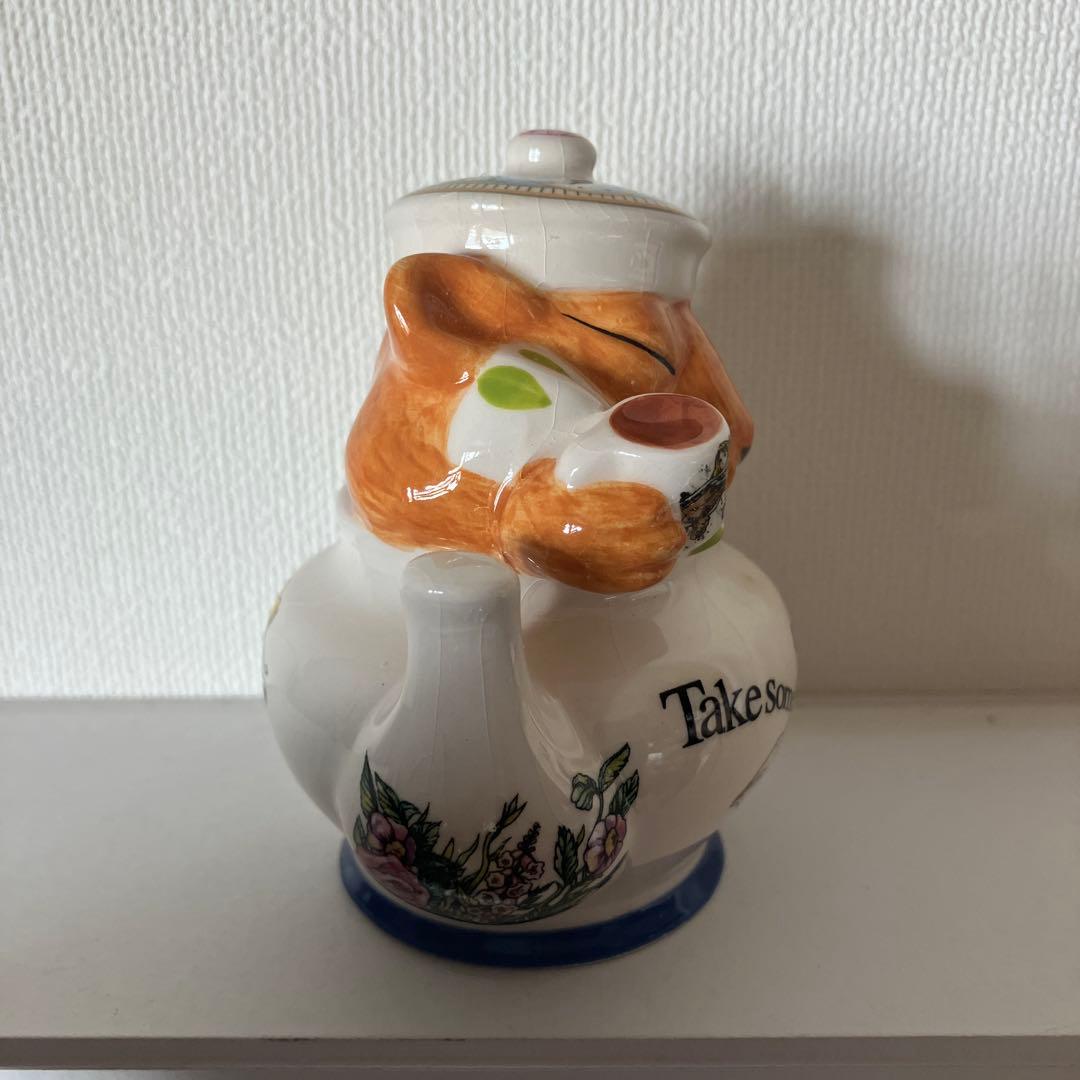 イギリス　陶器　不思議の国のアリス　ヤマネ　Cardew　Beswick