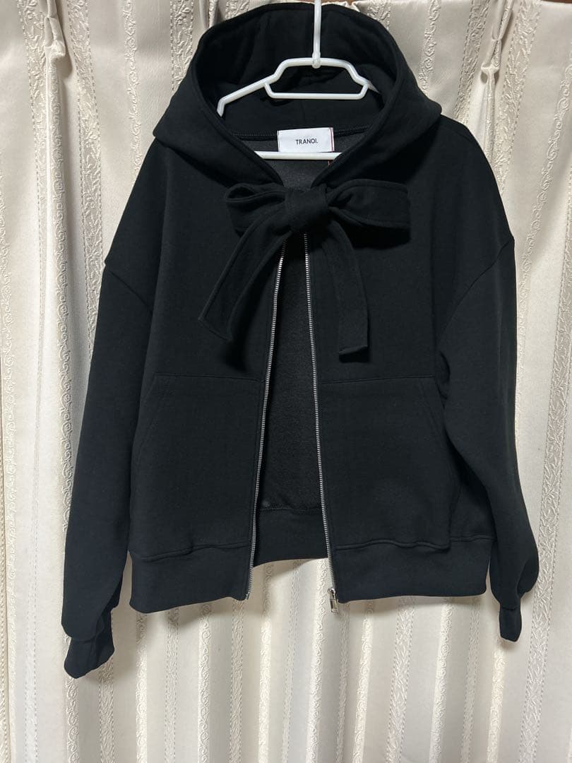 ✨26ss新品✨TRANOI トラノイ ボンディングジップアップフーディブラック