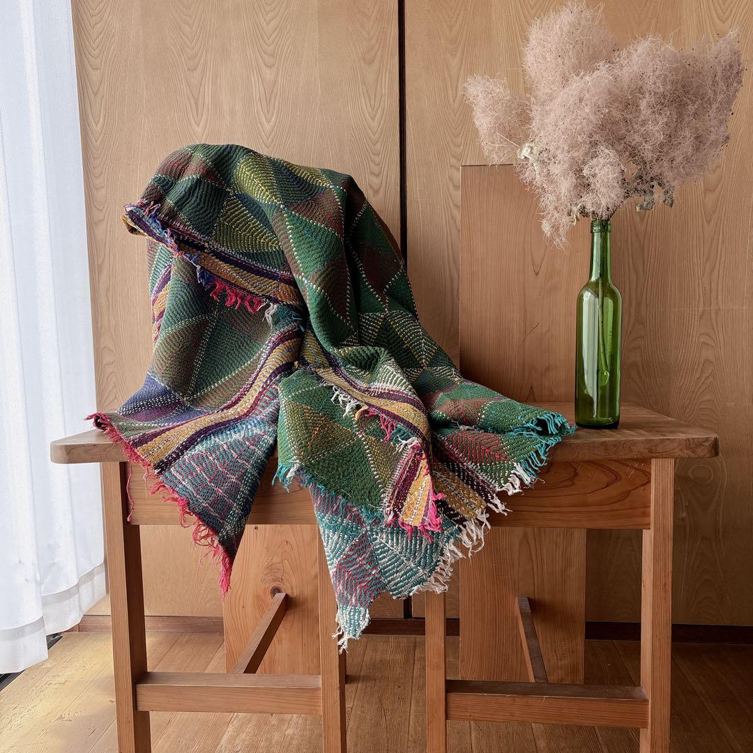 未使用＊訳アリ　ヴィンテージラリーキルト　グリーントライアングル　マルチカバー