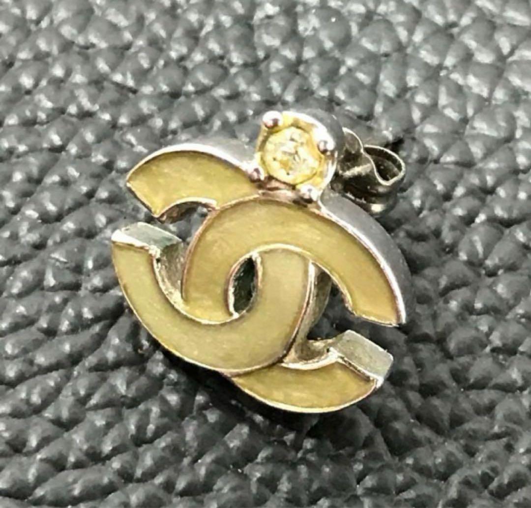 CHANEL ダブルCロゴ ピアス(片耳用)