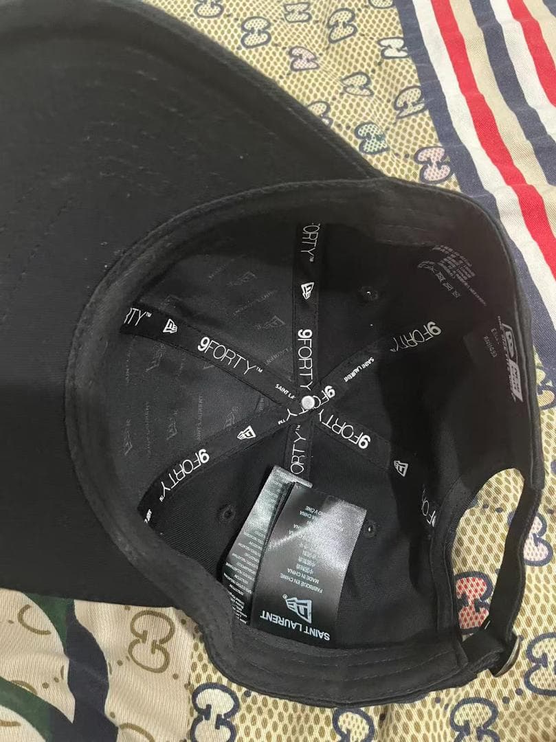 YSL ブラックキャップ アジャスタブル