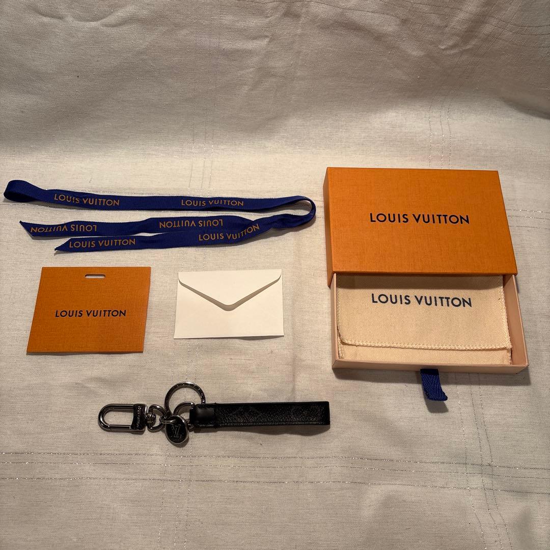 【美品】LOUIS VUITTON ヴィトン　ブラック キーホルダー・キーリング