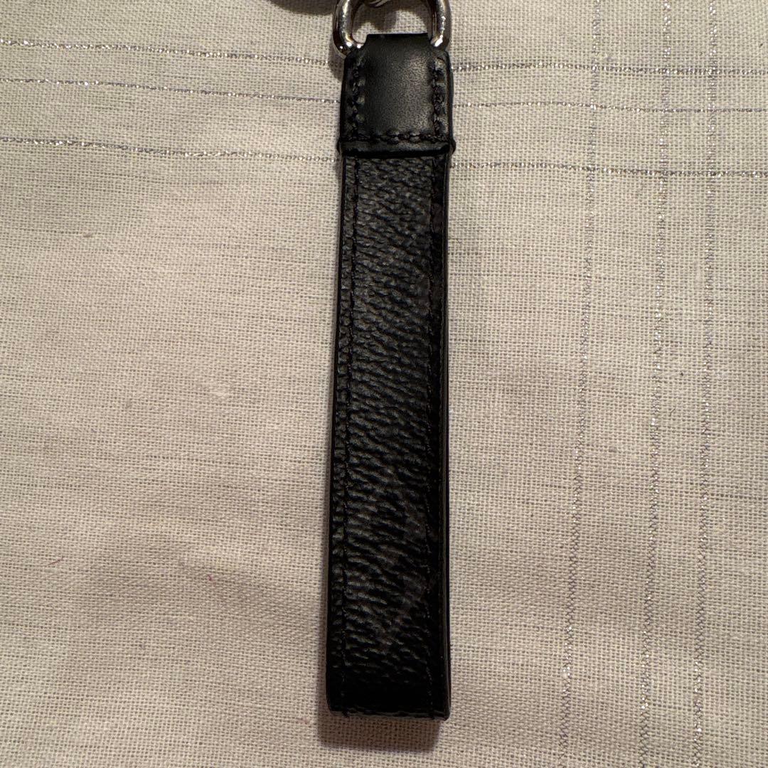 【美品】LOUIS VUITTON ヴィトン　ブラック キーホルダー・キーリング
