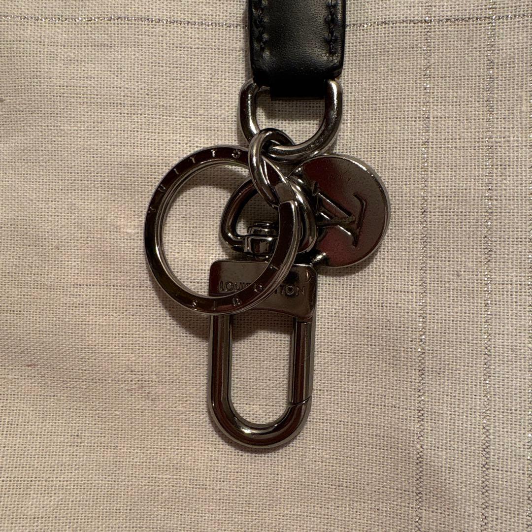 【美品】LOUIS VUITTON ヴィトン　ブラック キーホルダー・キーリング