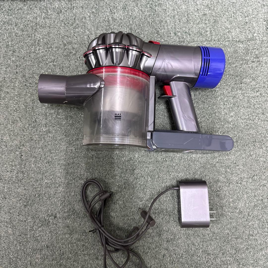 ★ ダイソン　掃除機　v8 fluffy