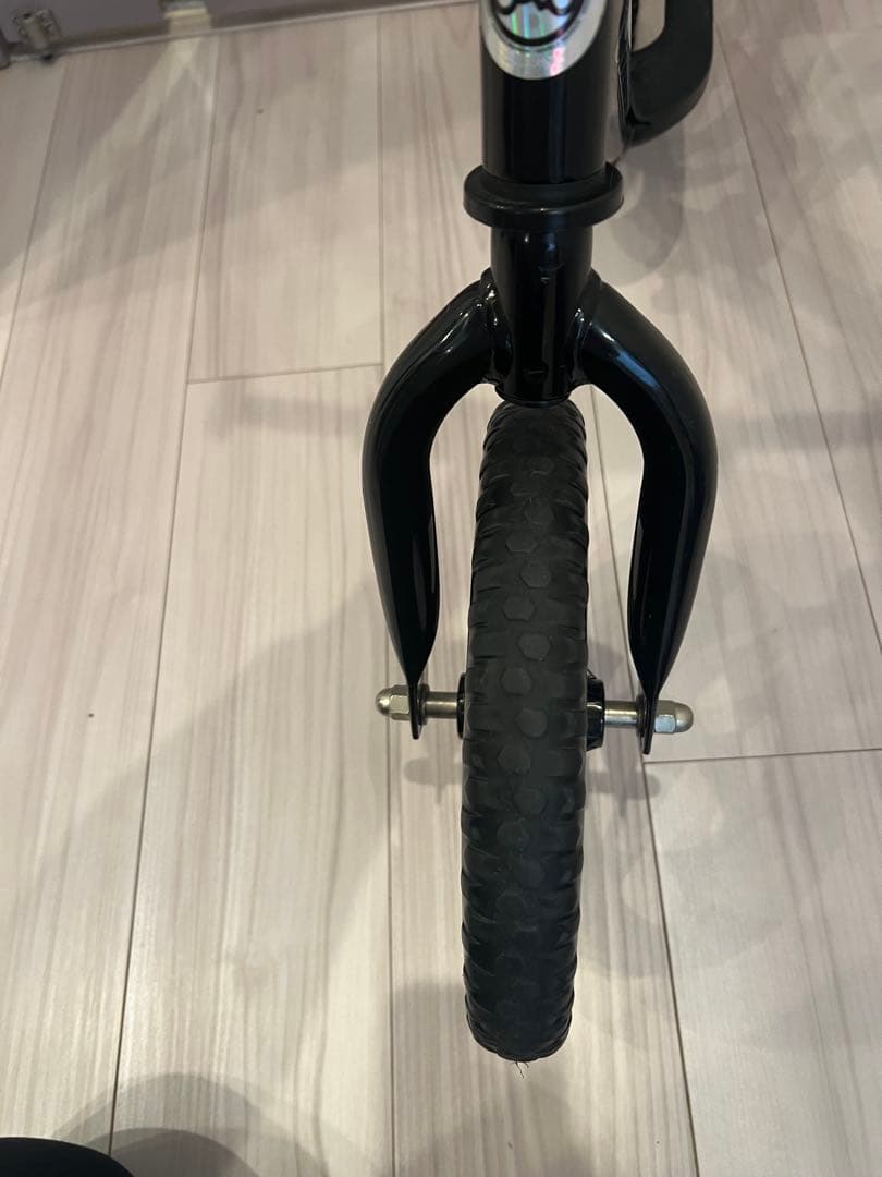 ストライダー スポーツモデル 12インチ ブラック 【日本正規品】