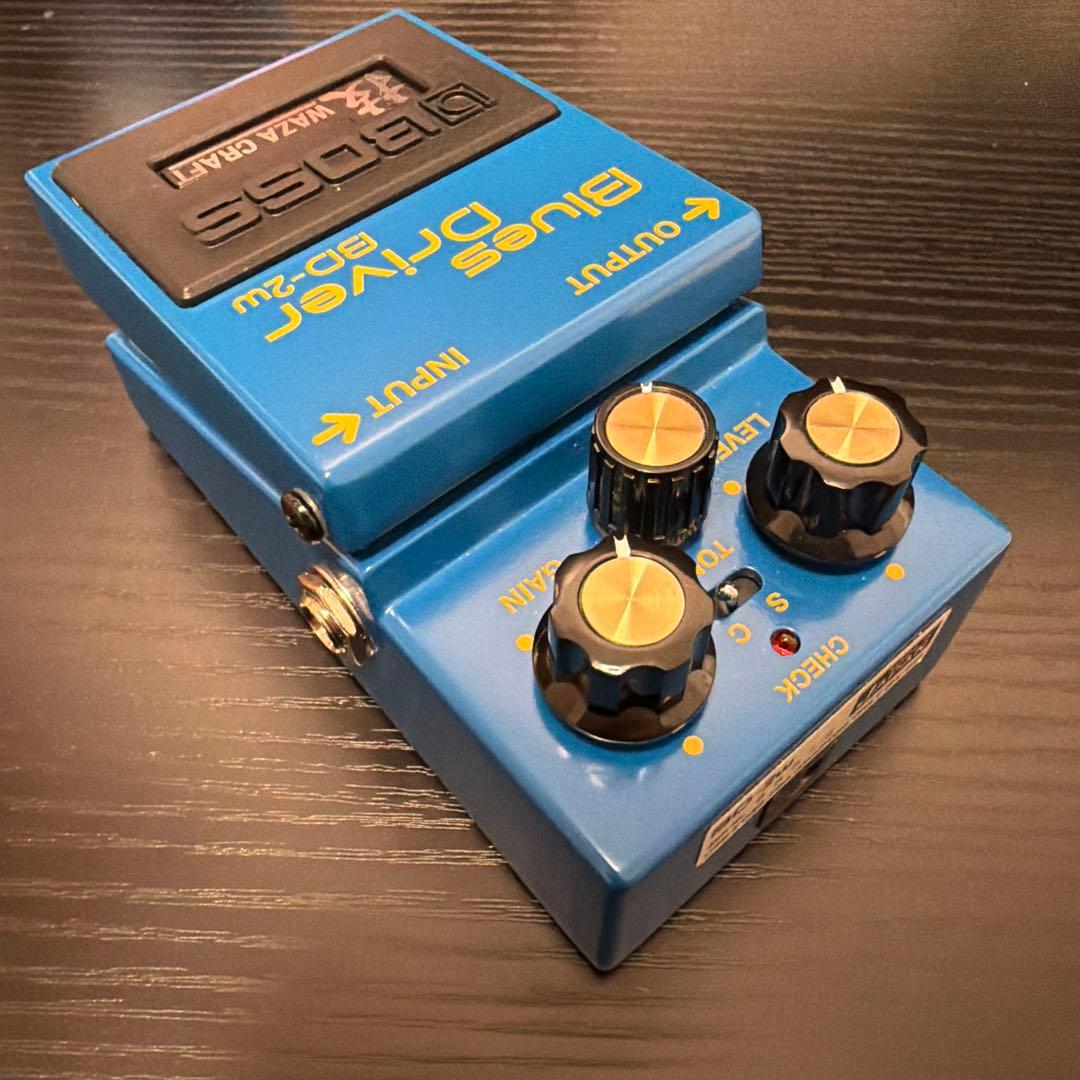 BOSS BD-2W Blues D 技