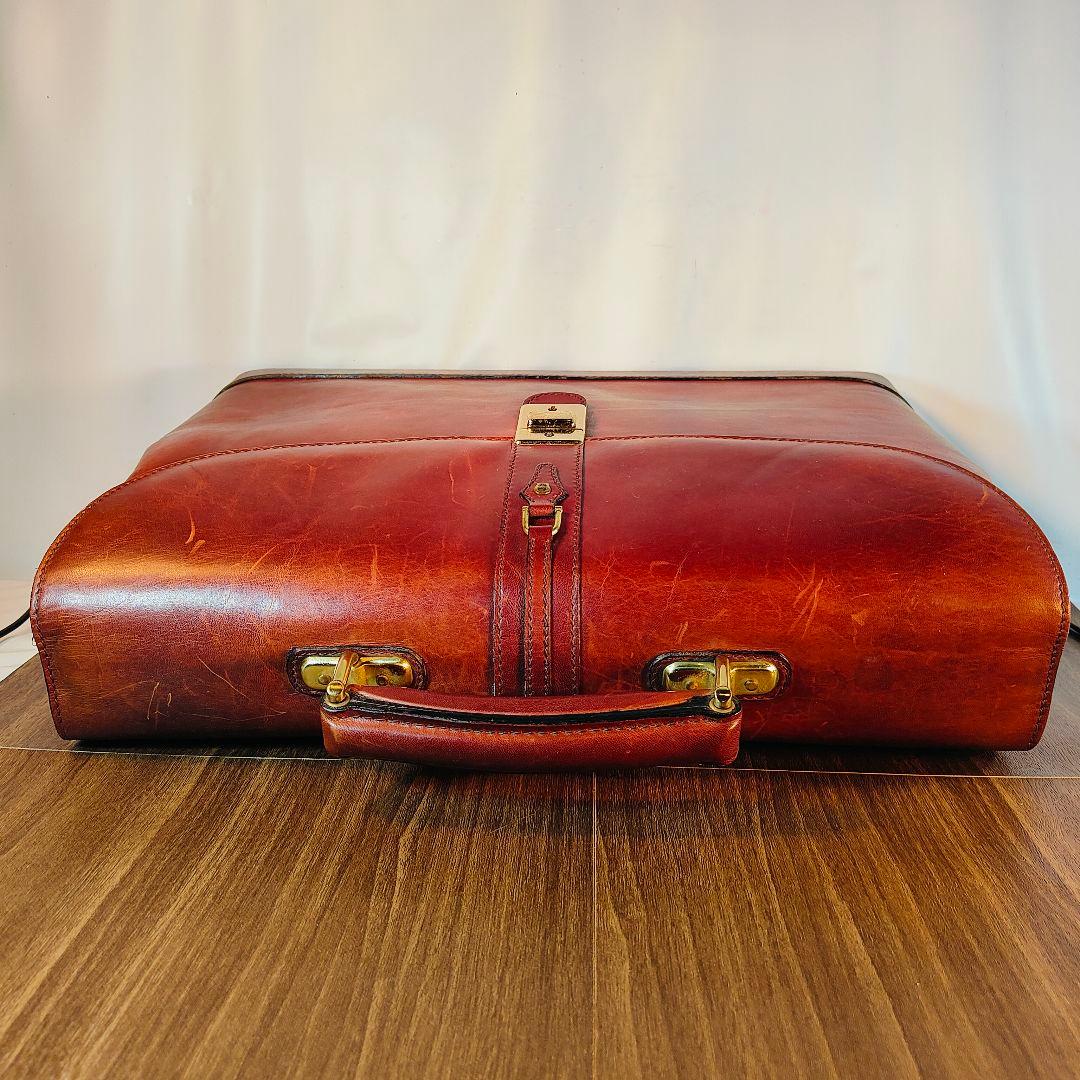 【ヴィンテージ】AIGNER アイグナー　高級ダレスバッグ バーガンディ鍵付本革