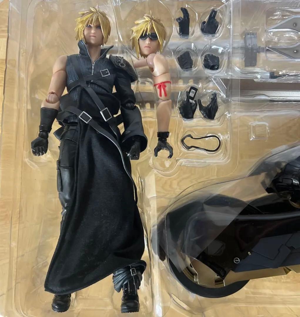 【未使用】プレイアーツ改 クラウド & フェンリル