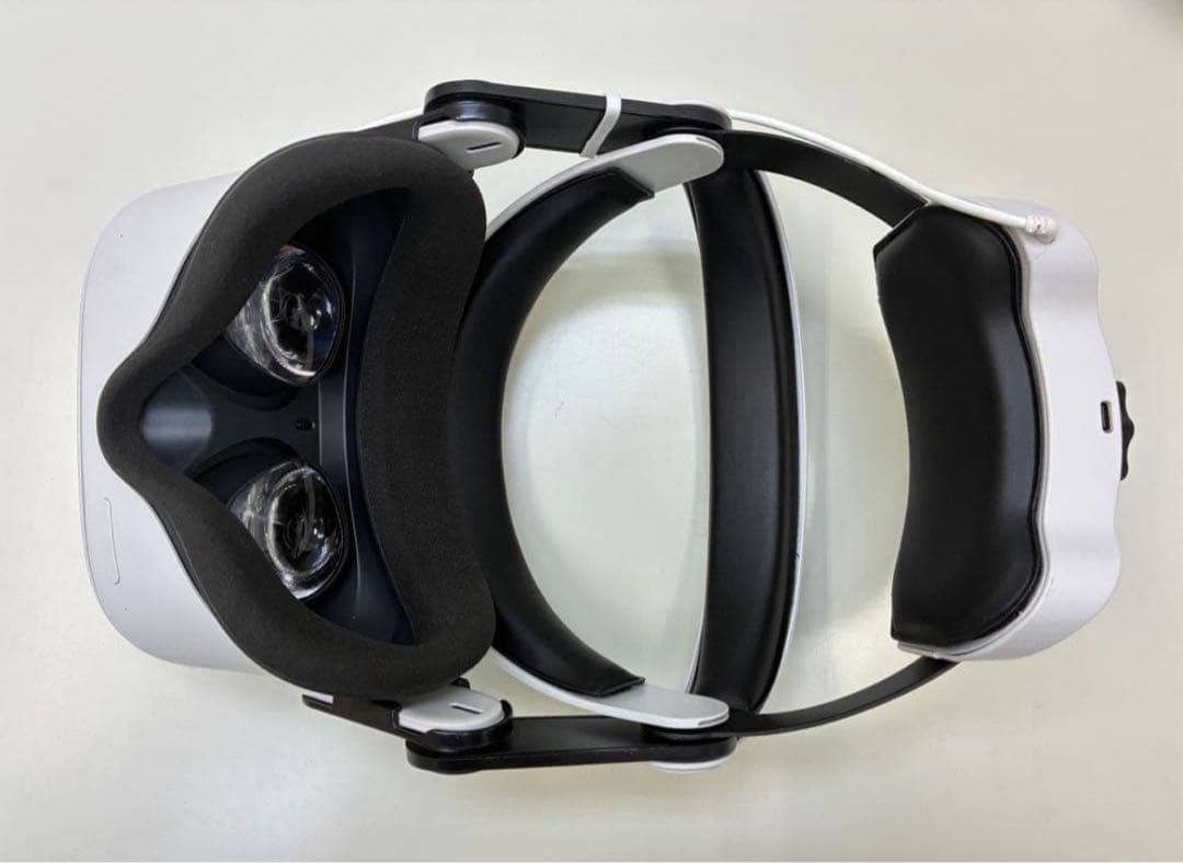  Quest 2 128GB(メタクエスト2)単三電池付き