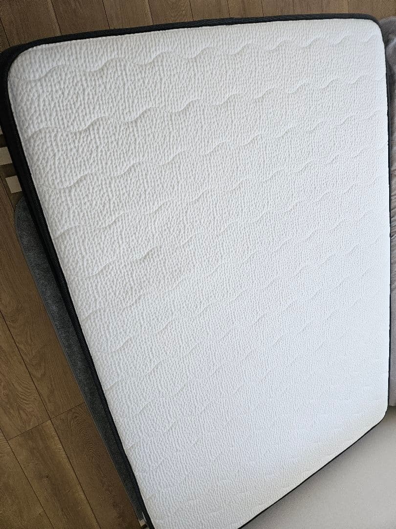 【美品】NELL ネルマットレス　ダブル