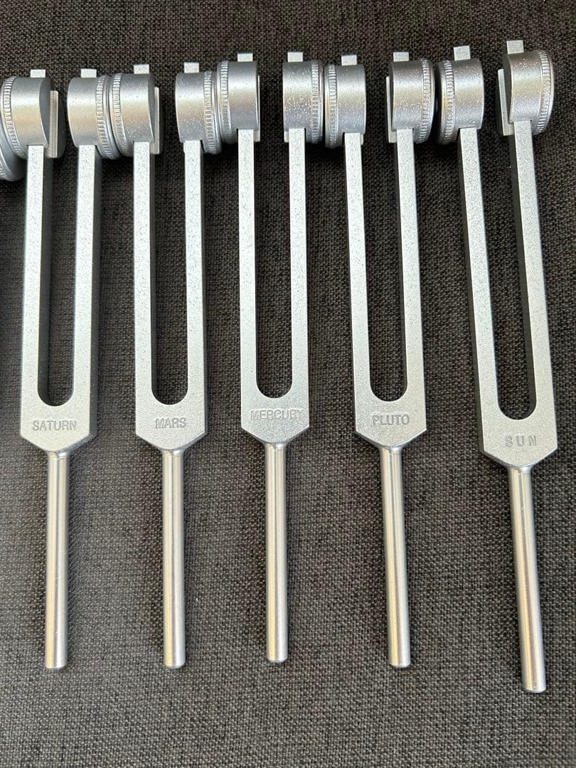 ドイツ製　惑星音叉　重し付きチューナー　13本