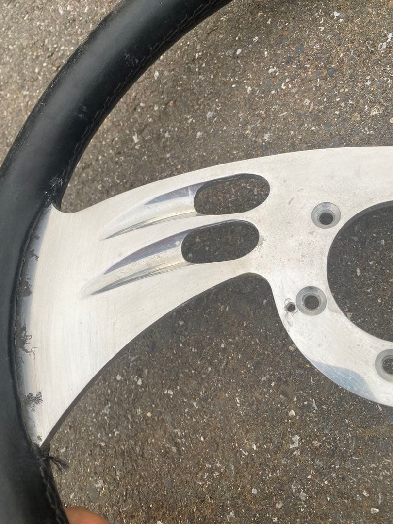 ビレッドステアリング　usdm ローライダー　マークⅡワゴン　momoピッチ