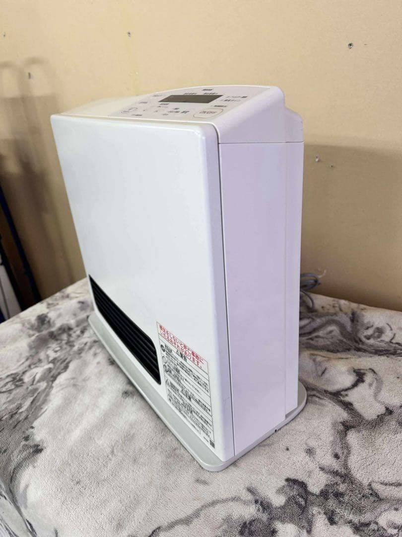 Rinnai 都市ガス用ガスファンヒーター RC-Y2402PE 2022年製