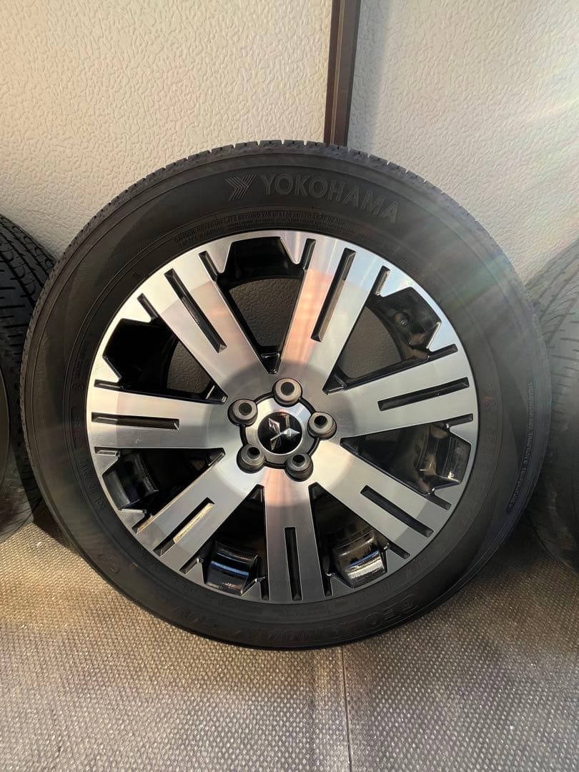 デリカD5 新車外し 18インチ純正ホイールタイヤセット