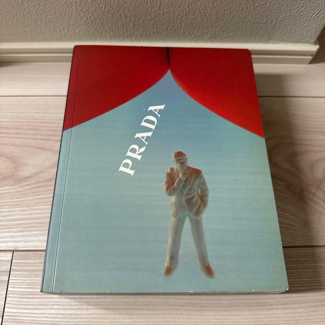 PRADA ビジュアルブック