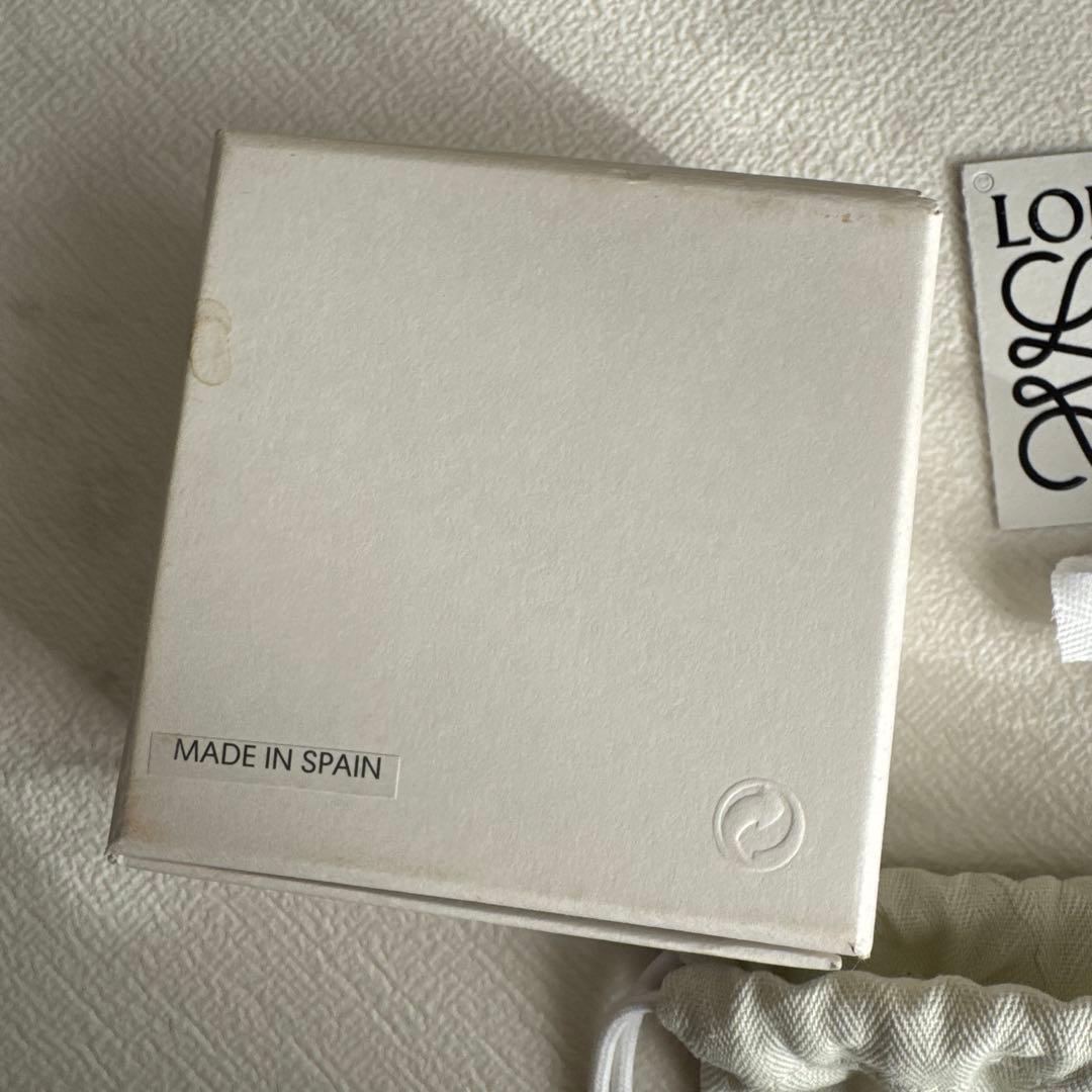 ロエベ アナグラム ブローチ シルバー