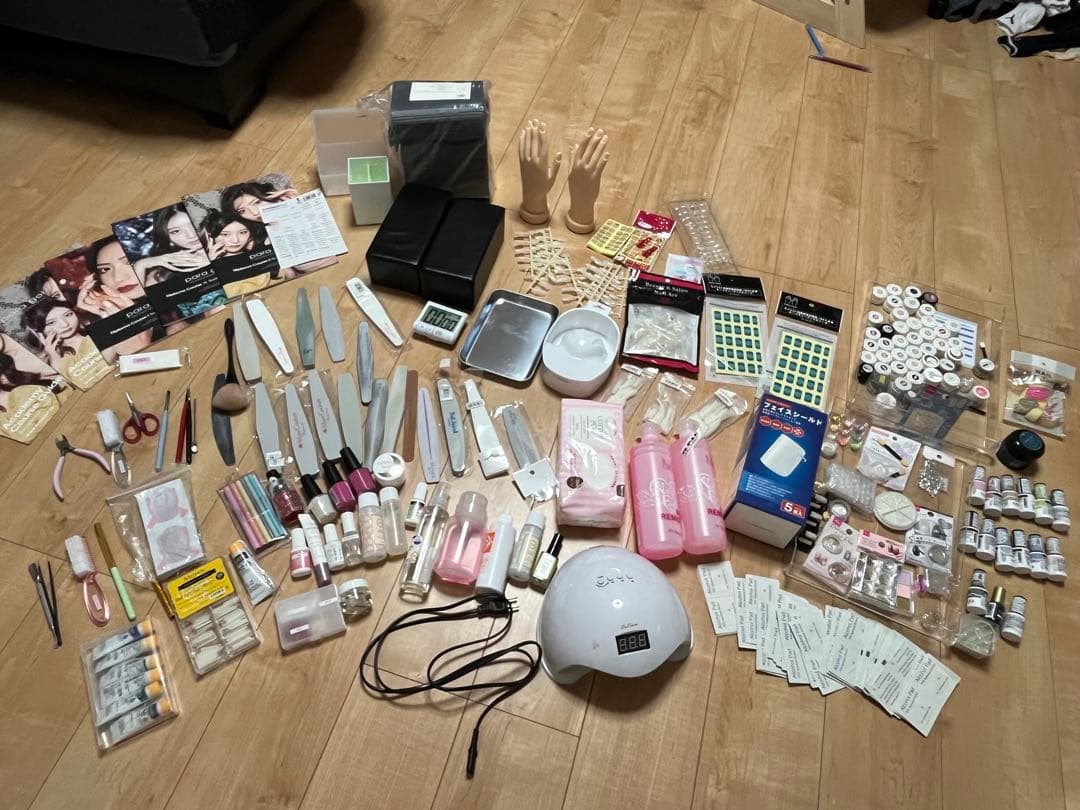 ネイルアートツールセット(200個以上)