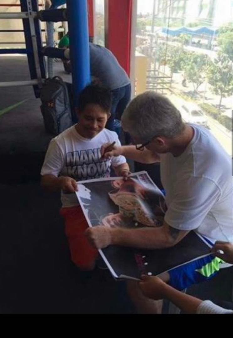 激レア　パッキャオ、フレディ•ローチ ダブル直筆サイン入りポスター