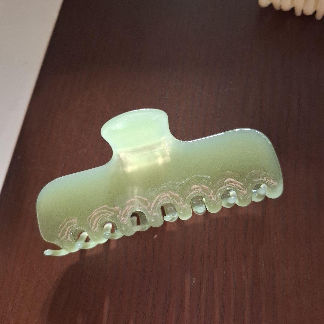 luijewelryヘアクリップ