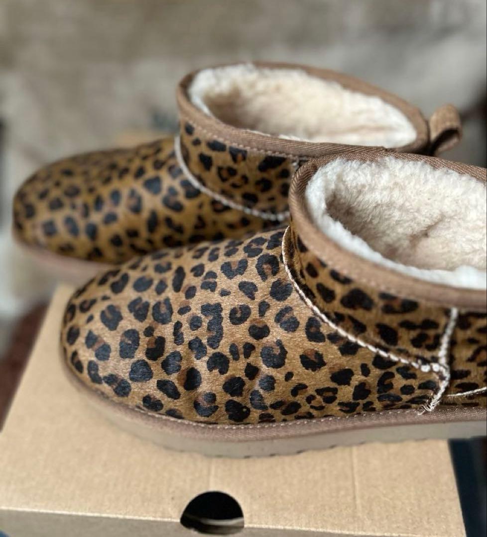 UGG アグ クラシック ウルトラ ミニ レパード