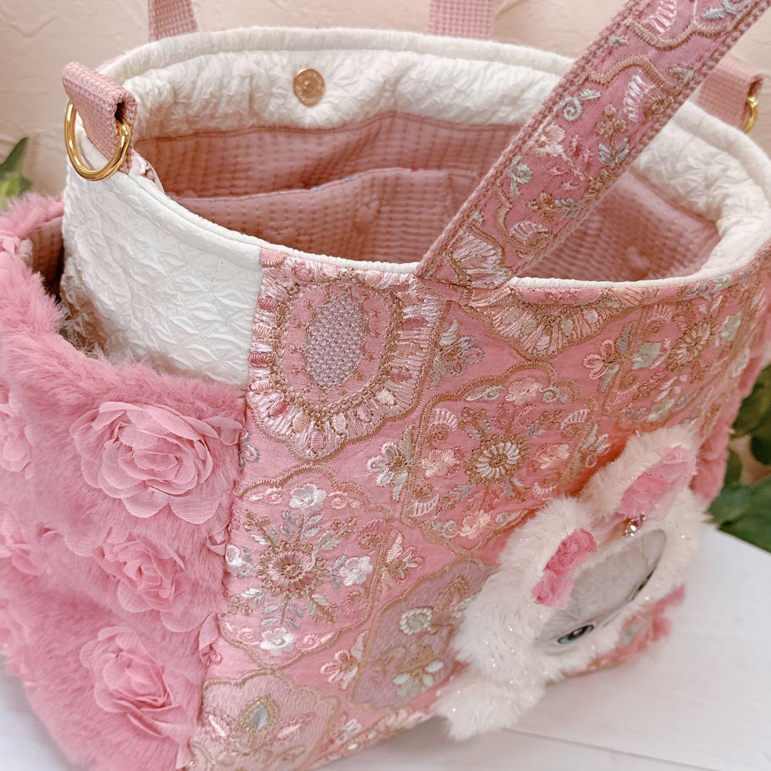 ☆*☆様 コヤンイサムチョン♡新作入荷インド刺繍！薔薇ファーオッドアイにゃんのト