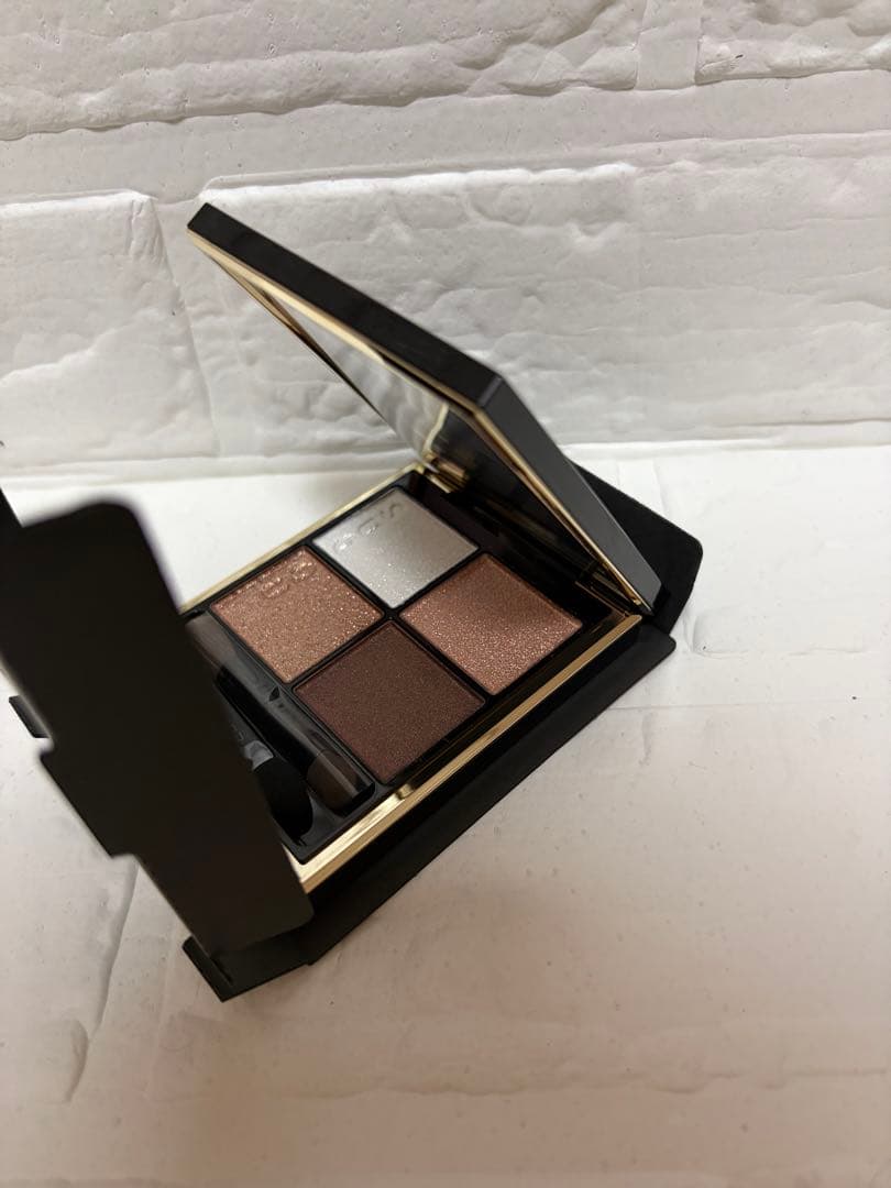 SUQQU シグニチャー カラー アイズ 129 甘艶