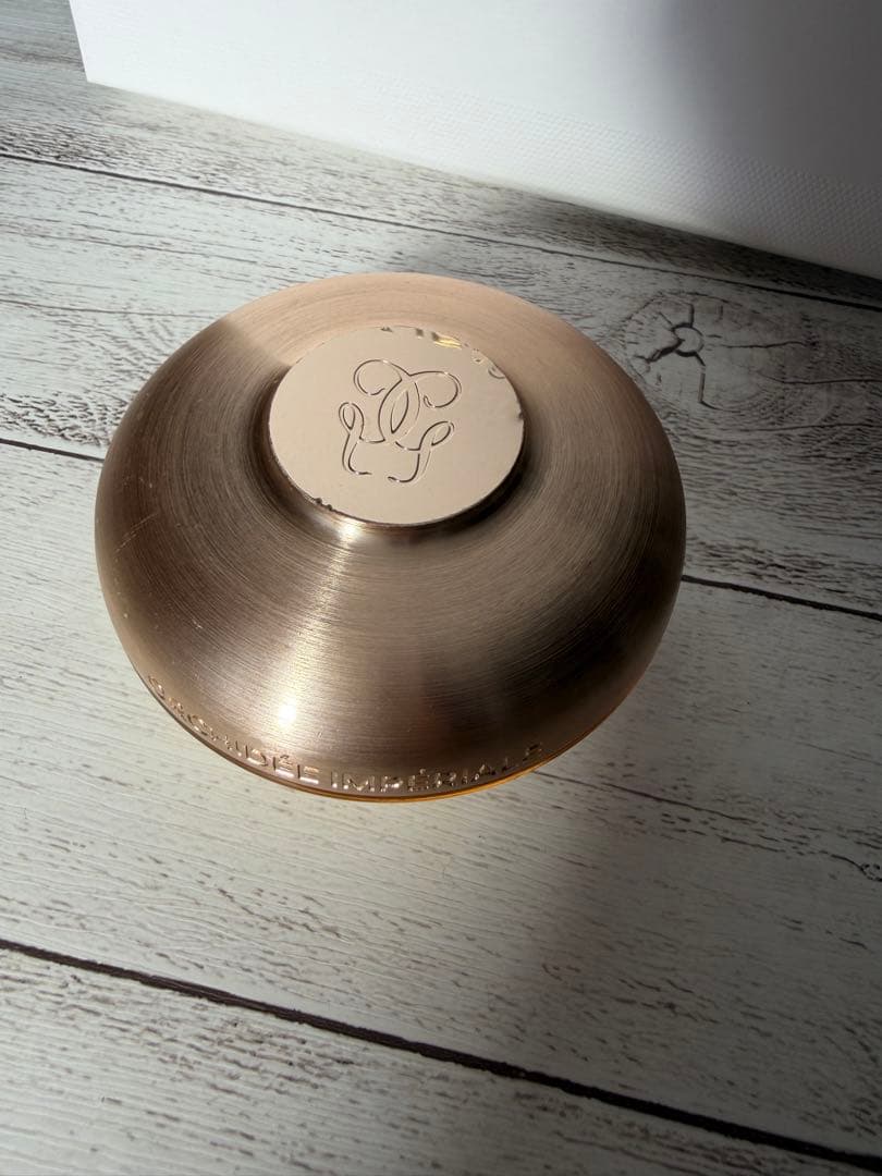 オーキデ アンペリアル ゴールドノビレ ザ クリーム　ゲラン