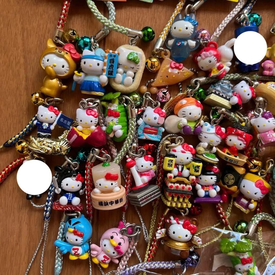 【早い者勝ち❗️】ご当地キティ＋おまけ4個セット