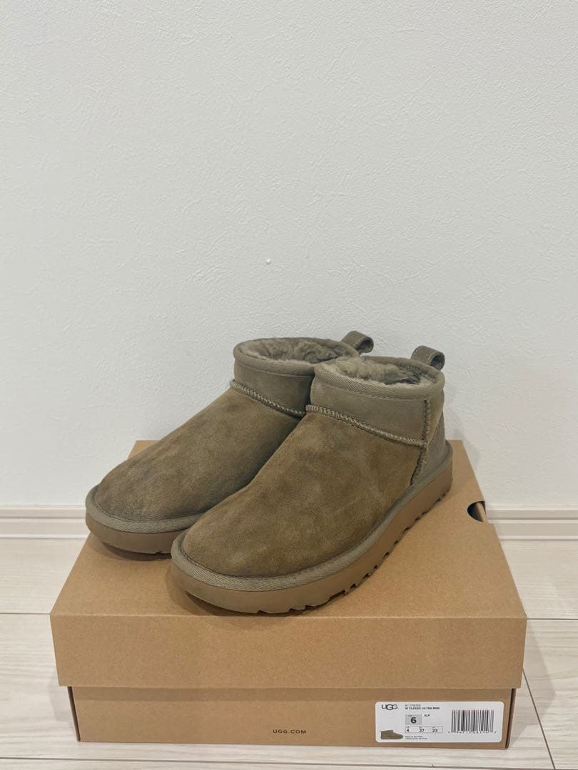 【箱有り】UGG クラシック ウルトラ ミニ アンテロープ