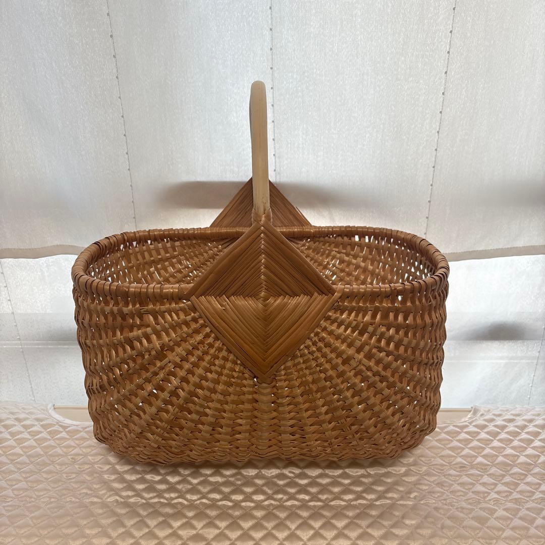 ラトビア ハンドルバスケット (L) カゴ