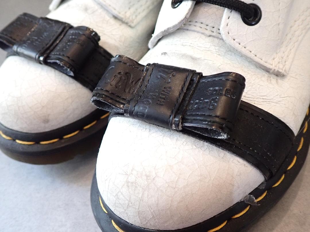 Dr. Martens ホワイト ブラック ワークブーツ 8ホール 24㎝