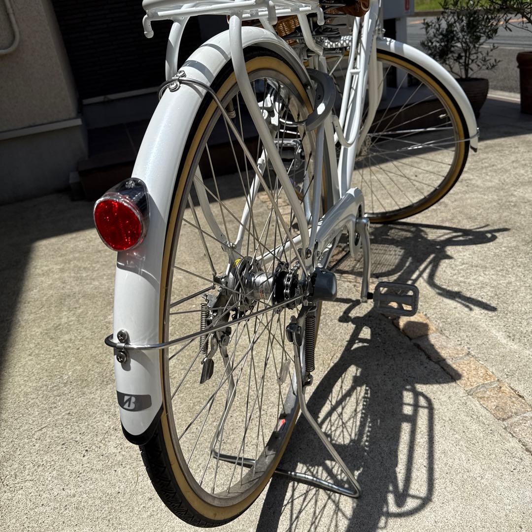 ブリヂストン　自転車　カジュナ　ピュアホワイト