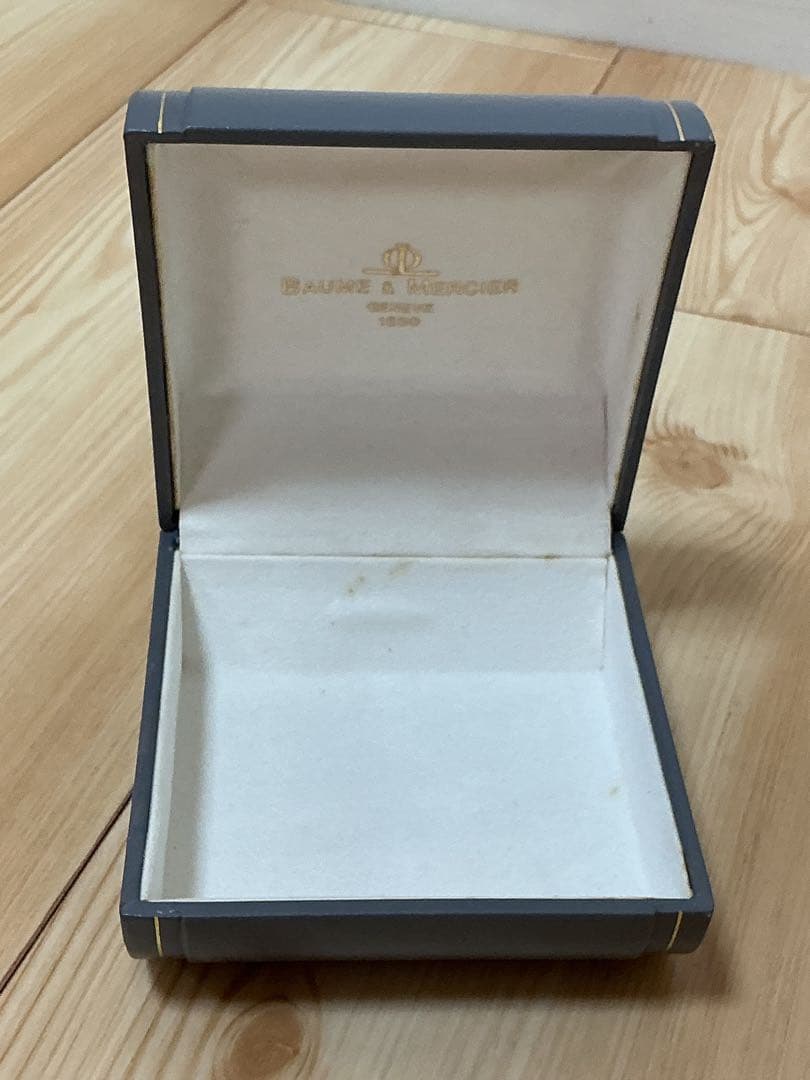 Baume & Mercier Clifton ボン・メルシー レディース時計