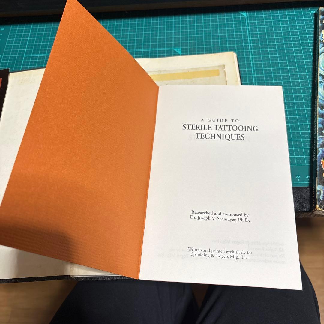 TATTOOING A to Z HUC SPAULDING 教科書