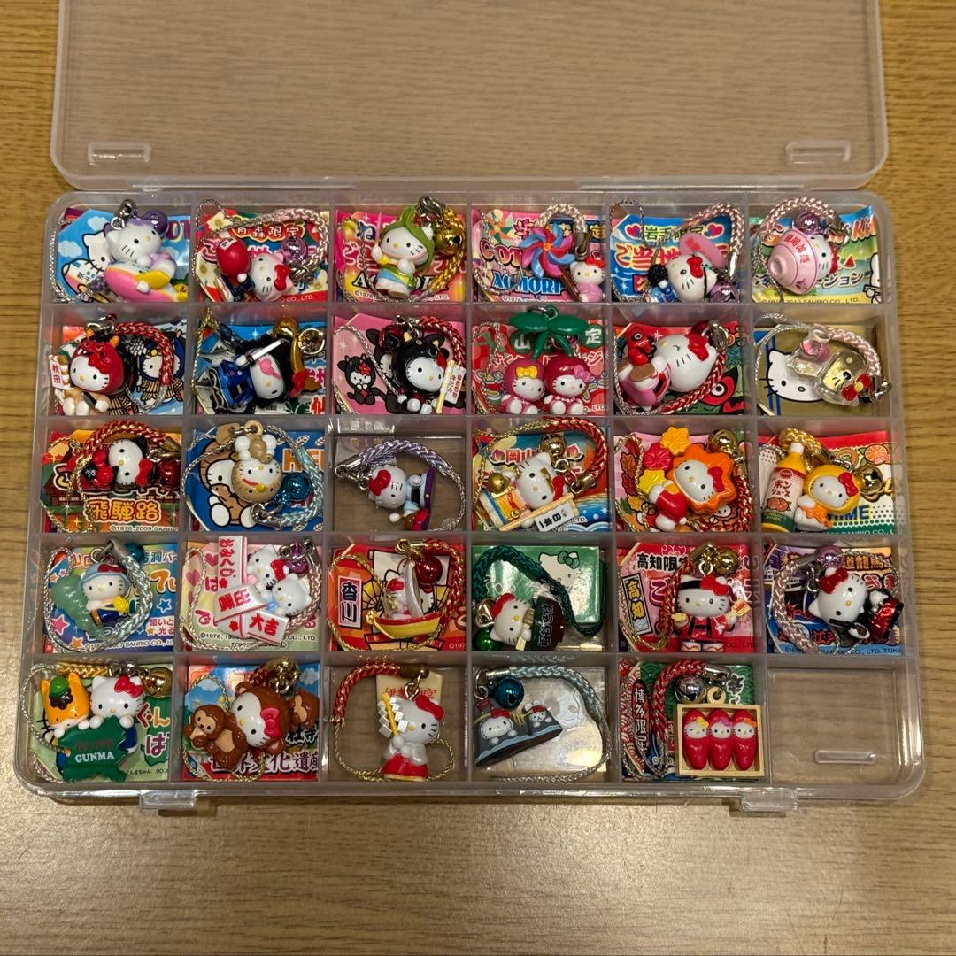 ハローキティ ご当地ストラップ 29点セット