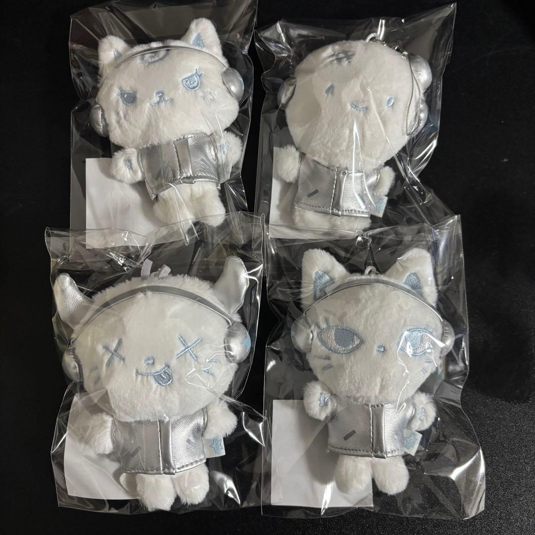 aespa ファンライト ドール キーリング シルバーバージョン 4個セット